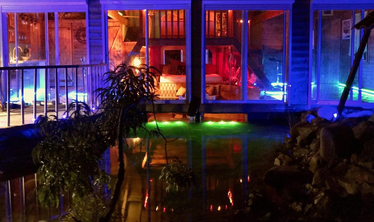 Créchets Villa Shangri-La At Concepts En Barousse מראה חיצוני תמונה
